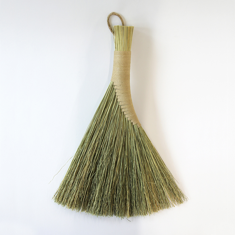 Handbesen aus Sorghum-Hirse
