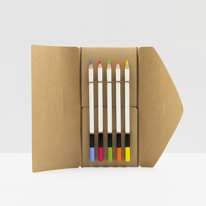 Farbstift-Set mit speziellen Farben