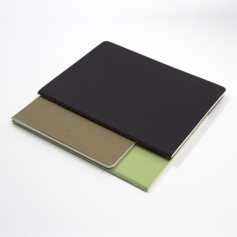 Notizheft mit farbiger Steppstichheftung