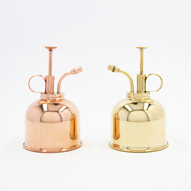 Pflanzensprüher mit Messing- oder Kupferbeschichtung