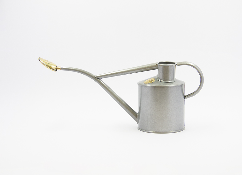 Zimmergiesskanne mit Brausekopf aus Messing