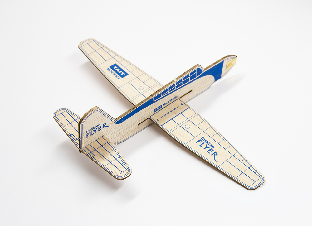 Holzflieger aus Balsaholz