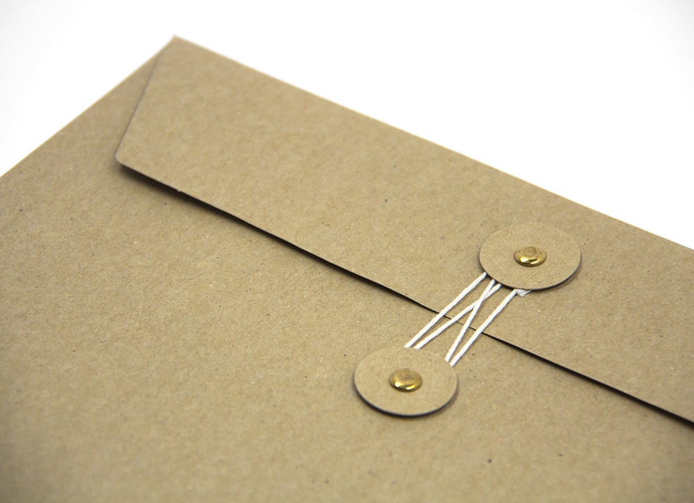 Kraft-Couverts mit Schnurverschluss