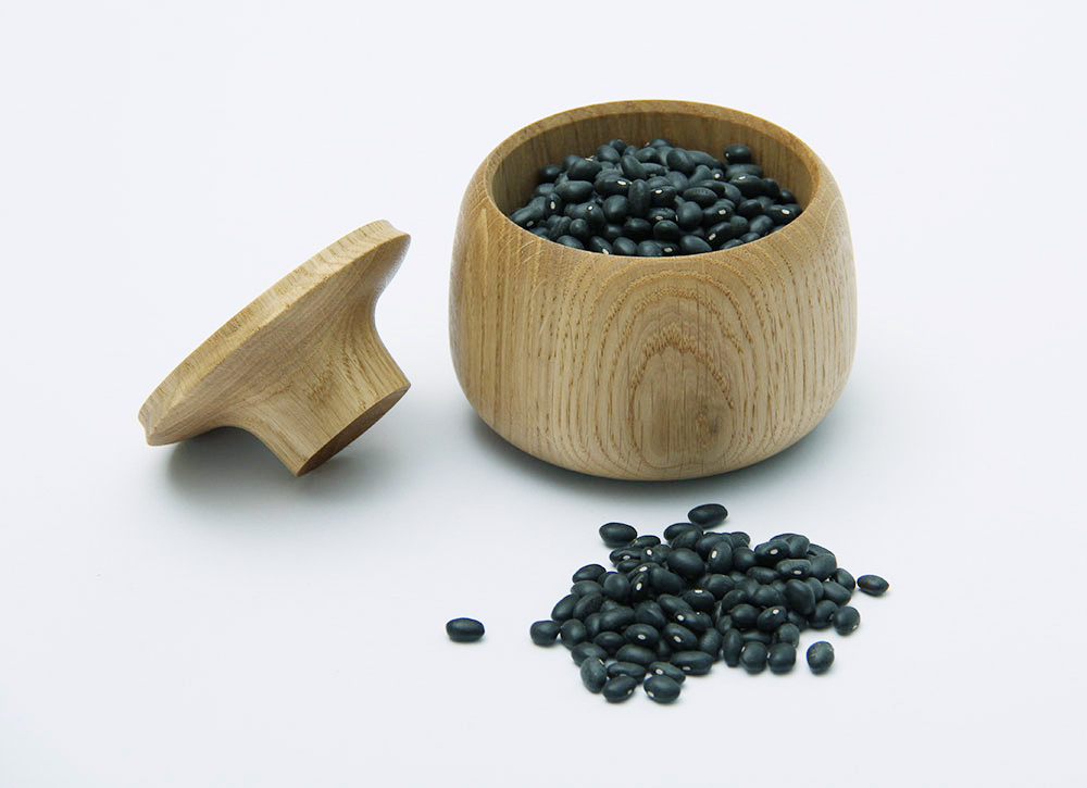 Gewürzschale aus schönen Hölzern