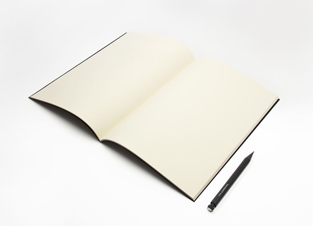 Skizzenheft mit Etikette