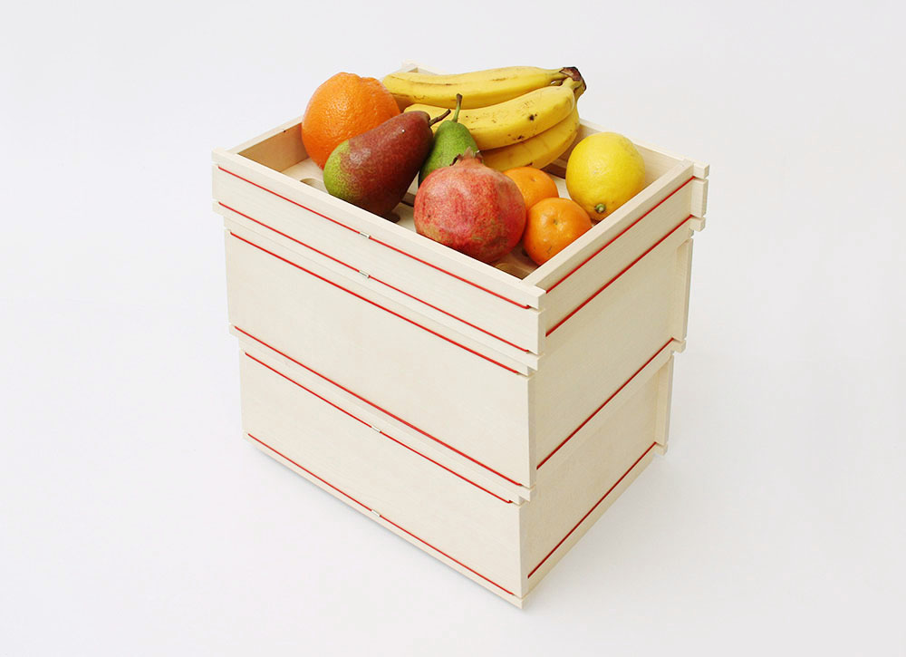 Dreilagige Obst- und Gemüsehorde für die Küche