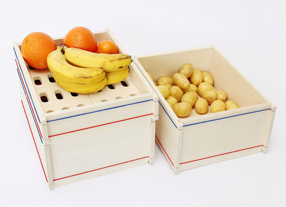 Dreilagige Obst- und Gemüsehorde für die Küche