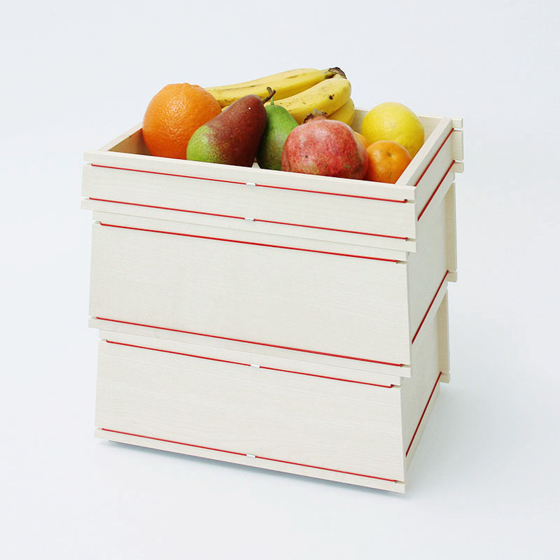 Dreilagige Obst- und Gemüsehorde für die Küche